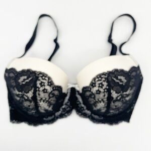VICTORIA’S SECRET Dream Angel Lined Demi 32DD Black and White Cream